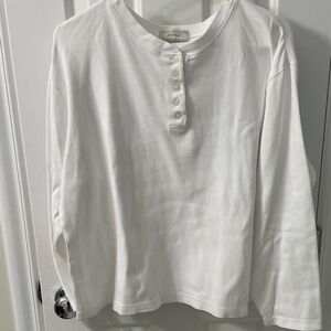 Lord & Taylor White Long Sleeve Tee